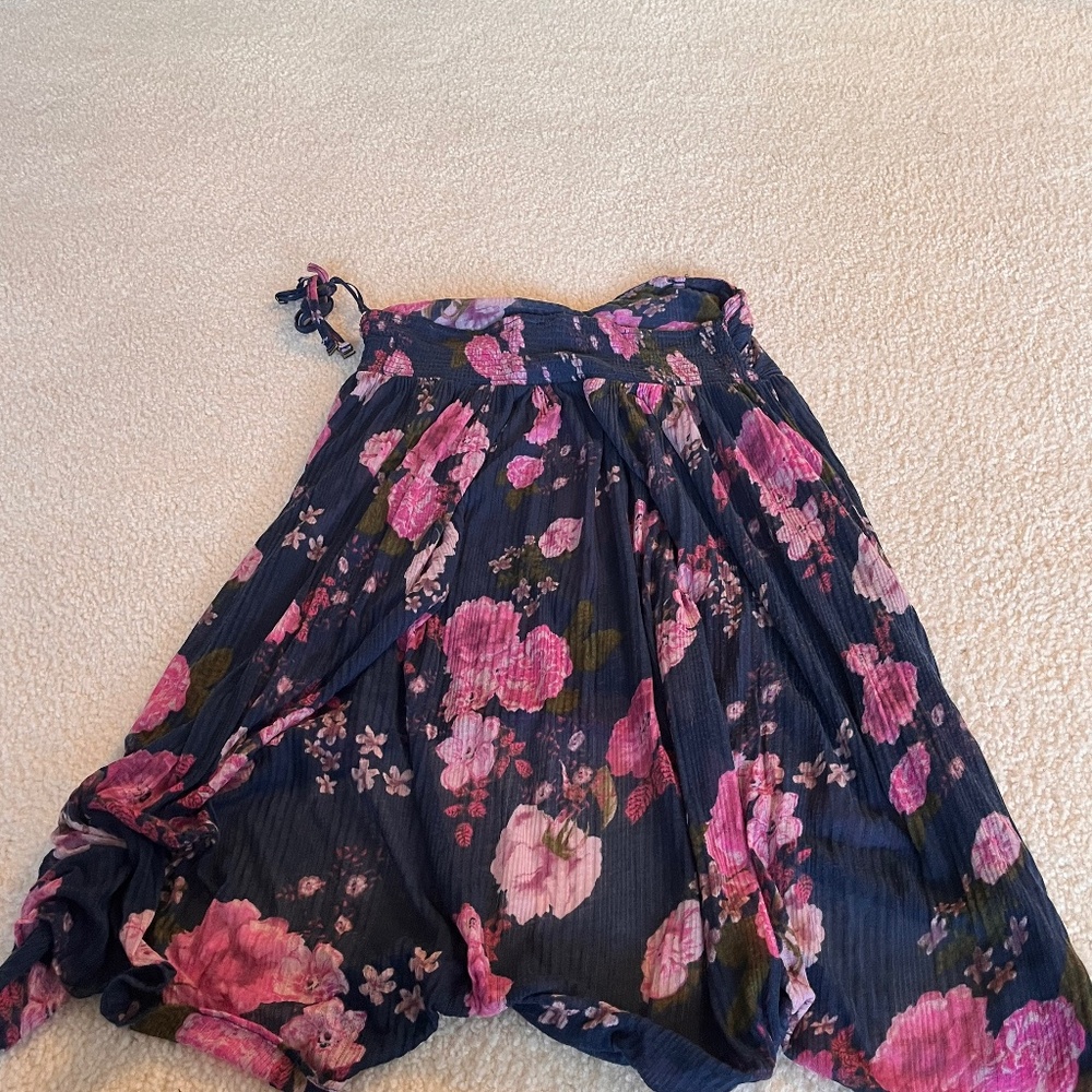 Free people flowy top